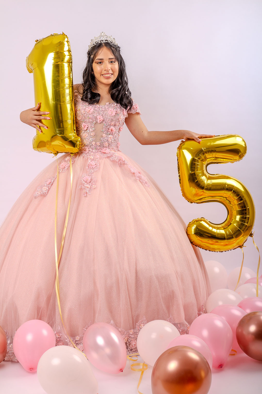 Sesión de Fotos para Quinceañeras, cuadros fotofirmas y photobook en Lima